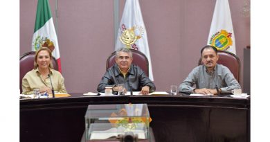 Entrevista Comisión a aspirantes a la Contraloría Interna del Congreso