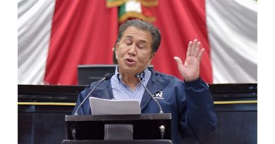 Héctor Yunes, a la caza de 500 millones