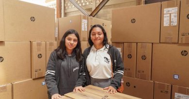 Garantiza Jara Cruz acceso a herramientas tecnológicas de comunidad bachiller y universitaria en Oaxaca