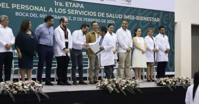 Entregan IMSS y Veracruz basificación a más de 3 mil trabajadores de la salud