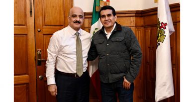 Se reúne diputado Esteban Bautista con autoridades estatales y militares