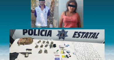 Detiene SSPC a 2 personas con más de 300 dosis de presuntas drogas, un arma de fuego y municiones en Santiago Jamiltepec