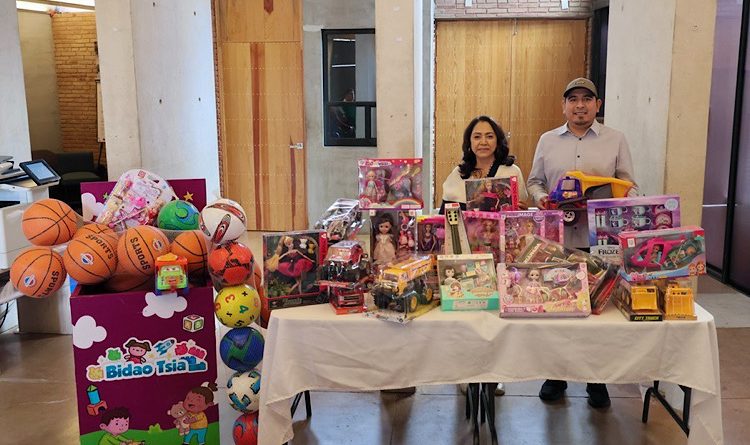 Recibe DIF Oaxaca donación de juguetes como parte de la campaña Bidao Tsia 2026