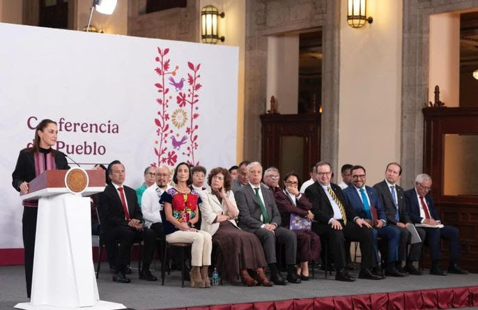 PRESIDENTA CLAUDIA SHEINBAUM PRESENTA COMITÉ DE CIENTÍFICOS Y ESPECIALISTAS QUE ANALIZARÁN LA EXPLOTACIÓN DE GAS NATURAL NO CONVENCIONAL PARA FORTALECER LA SOBERANÍA ENERGÉTICA