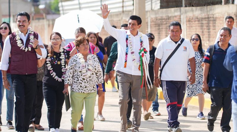 Inaugura Salomón Jara pavimentación de calle en Pueblo Nuevo; fortalece movilidad y conectividad