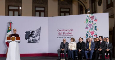 PRESIDENTA CLAUDIA SHEINBAUM PRESENTA AL CONSEJO ASESOR PARA LA TRANSFORMACIÓN DIGITAL DEL SECTOR SALUD; AUTOMATIZARÁ LA ENTREGA DE MEDICAMENTOS E INSUMOS MÉDICOS