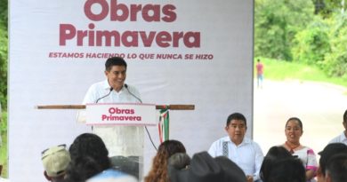 Inaugura Salomón Jara camino en comunidad de Santiago Jocotepec, en la Costa